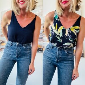 REITMANS Reversible V-Neck Cami Tank Top Navy & Floral Size Small
